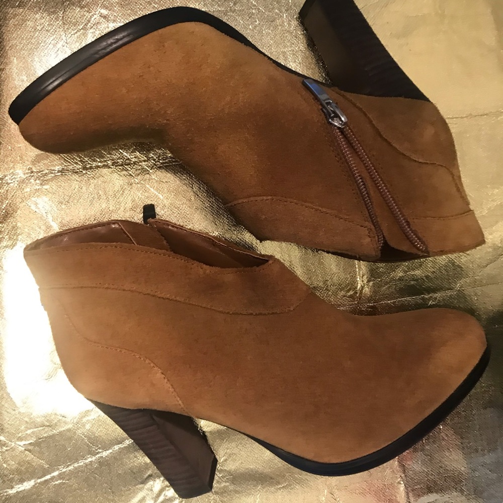 Crown Vintage Suede Booties